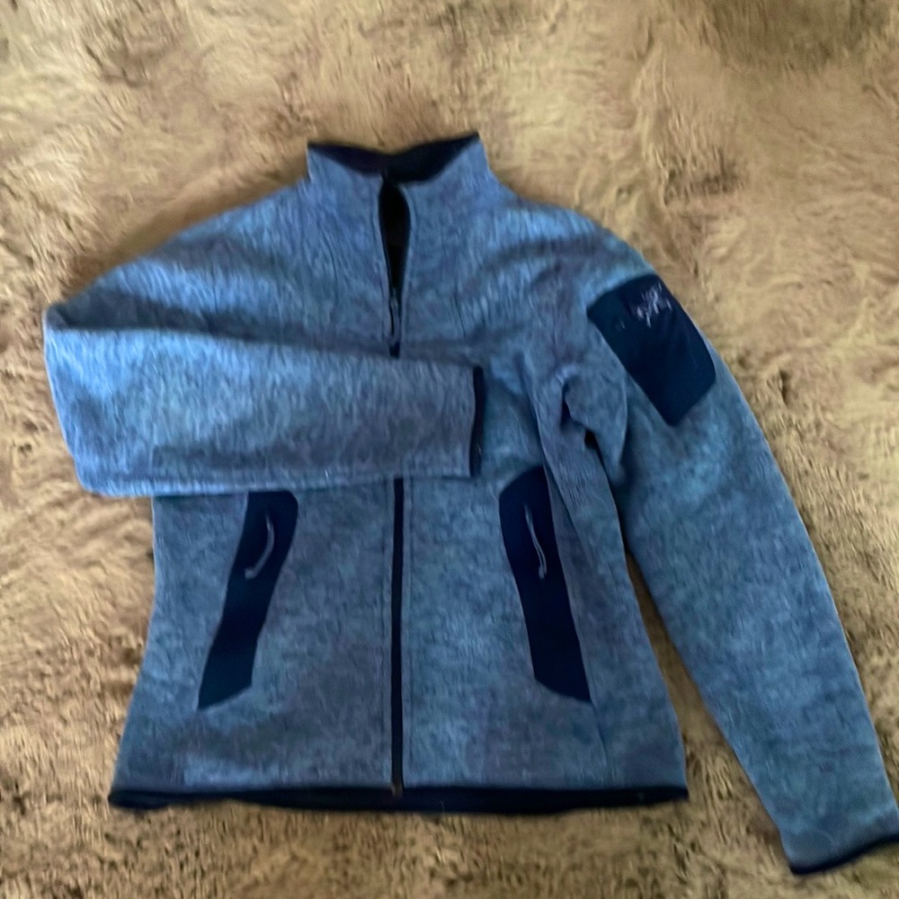 Arc’teryx Women’s blue polartec fleece jacket
